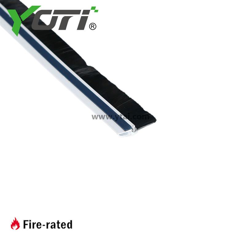 YDS611 Bottom Brush Weatherstripping