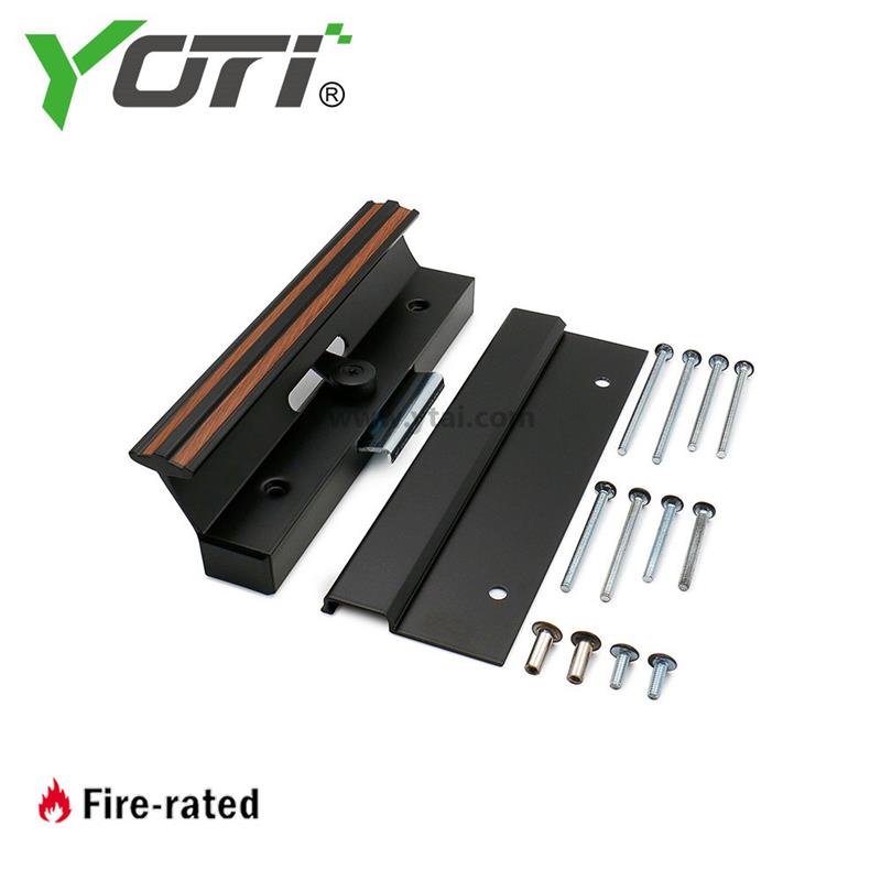 C 1006 Sliding Door Handle With Clamp Latch