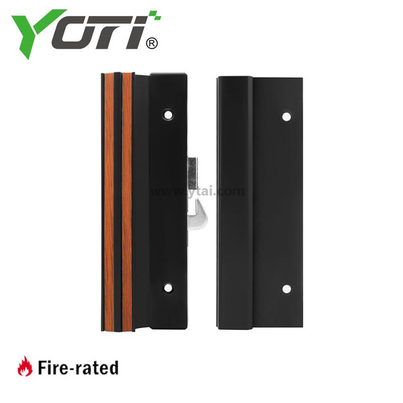 C 1007 Door Handle With Hook Latch