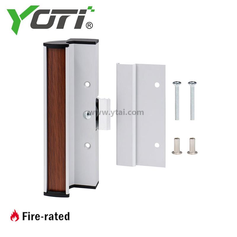 C 1055 Handles With Clamp Latch