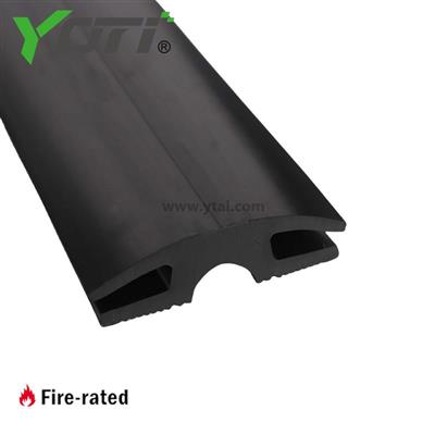 EV232 Vinyl Thresholds Commercial Popular Black